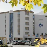 Kongress 4*