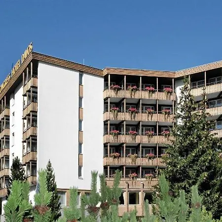 콩그레스 호텔 4*