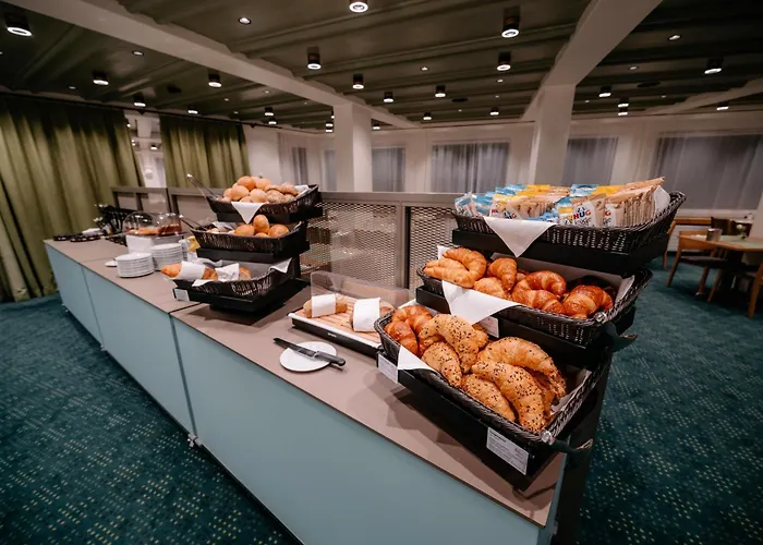 Отель Kongress 4*